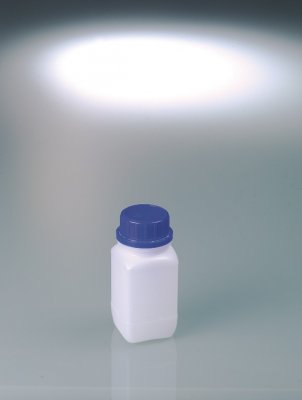 Flaska HDPE 250 ml med kork UN-godkänd